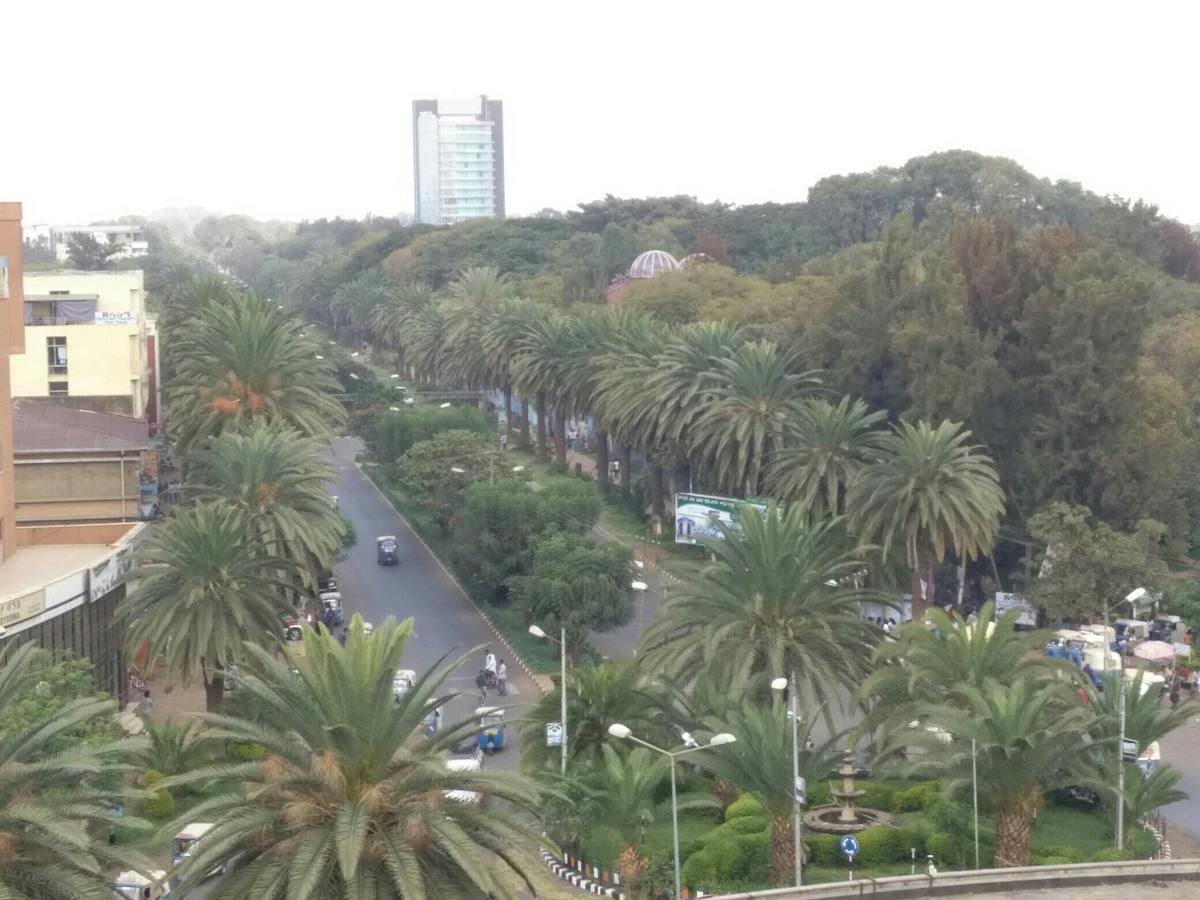 Palm Palace Hotel Bahir Dar Dış mekan fotoğraf